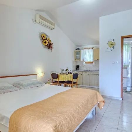 Hébergement de vacances House Tiny House *