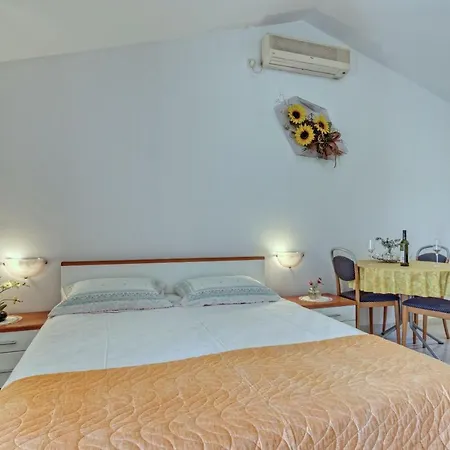 Nyaraló House Tiny House