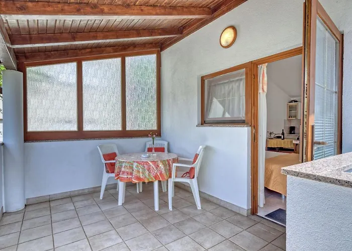 Feriehus House Tiny House Banjole