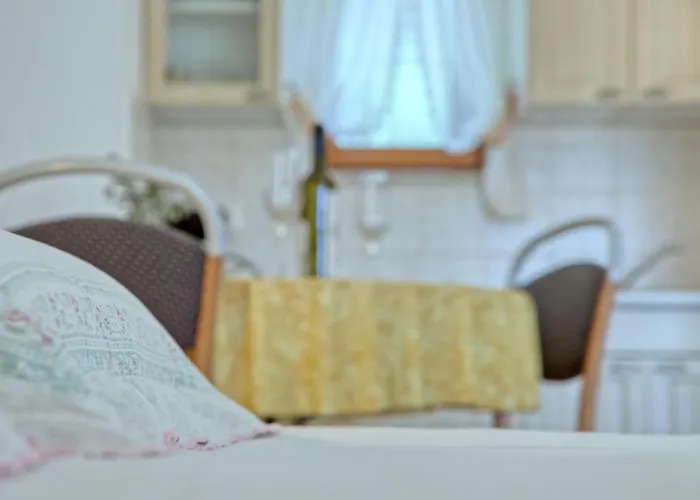 House Tiny House 펜션 반졸레